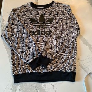 ADIDAS zebra light weight Perfect Condition Crew